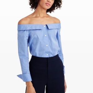 Club Monaco Jearim off the shoulder blouse. Size 6. Excellent condition.